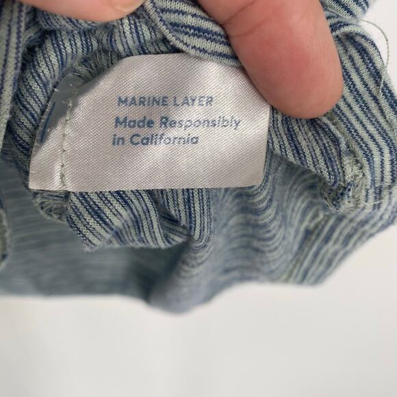 Marine Layer T-shirt Men’s Medium Blue Striped Coastal Nautical NormCore - Picture 4 of 9